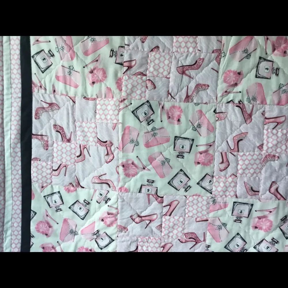 Handmade Quilt - Picture 8 of 16